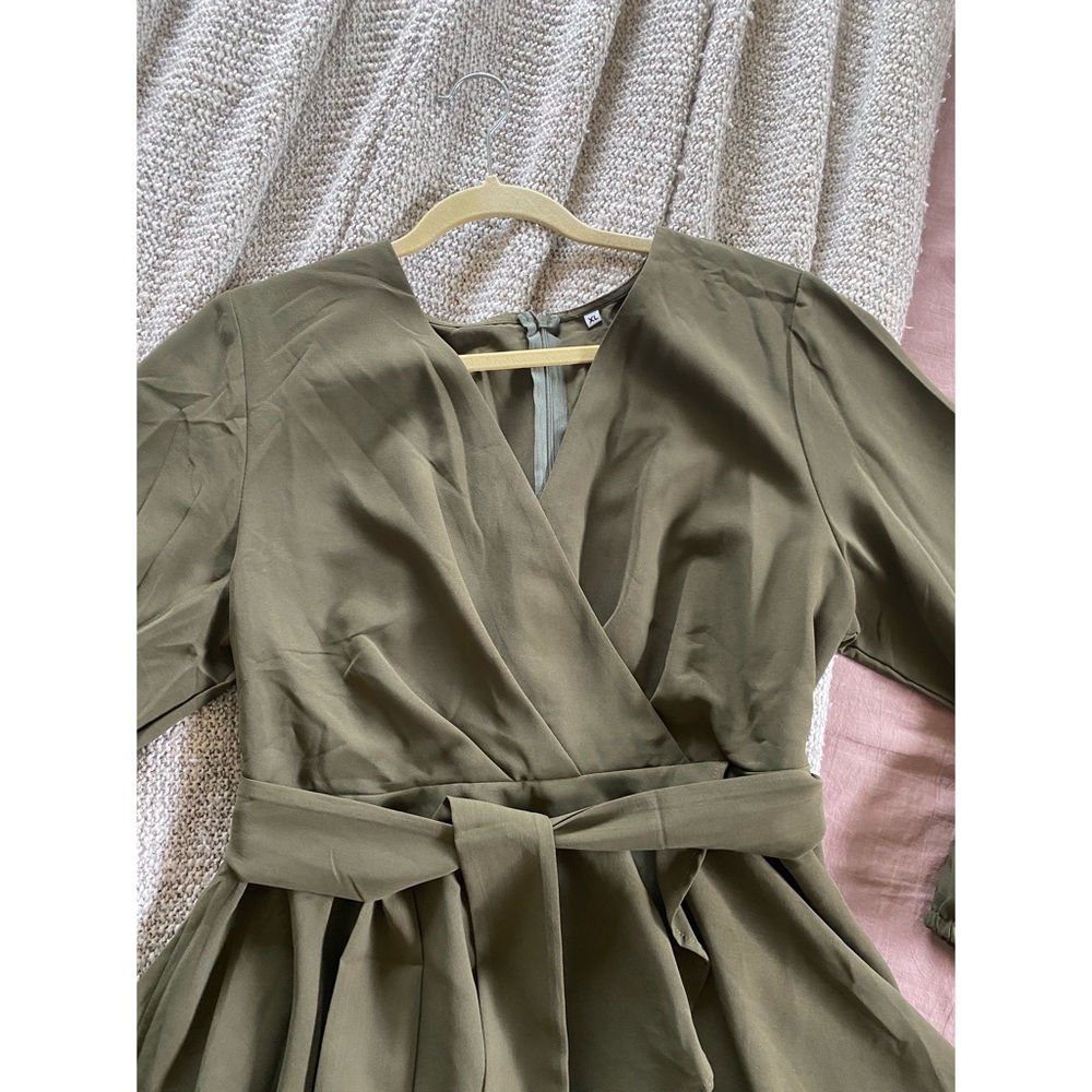 Cosonsen | Ruffle Mini Dress - Picture 6 of 10